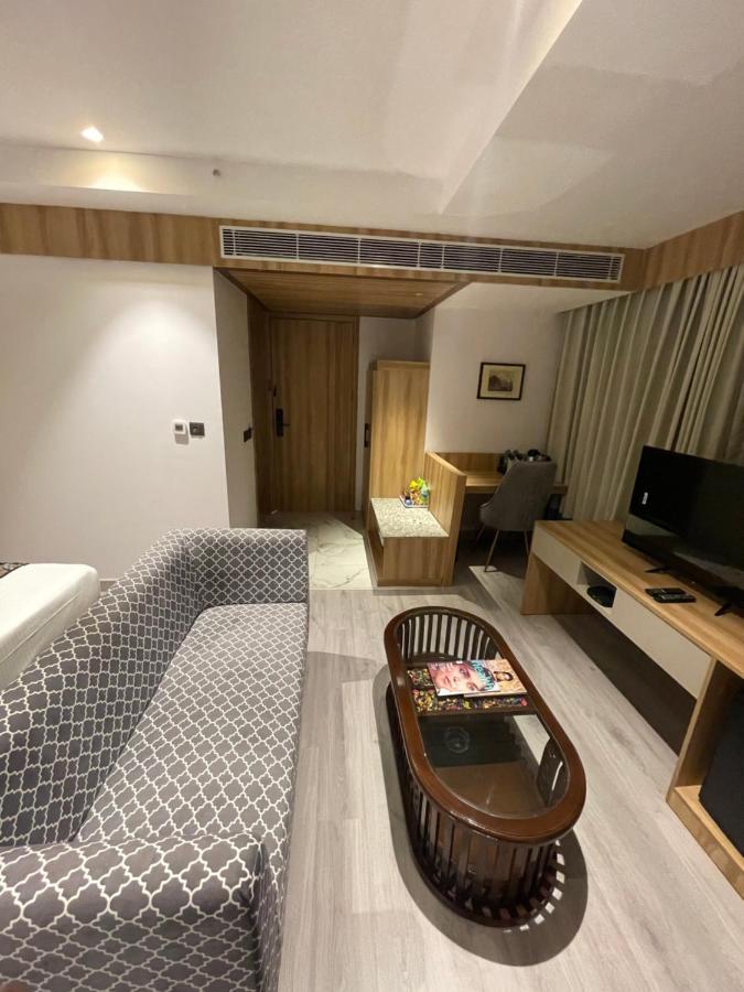 Hotel Malbork Inn @ Janakpuri Delhi  Ngoại thất bức ảnh
