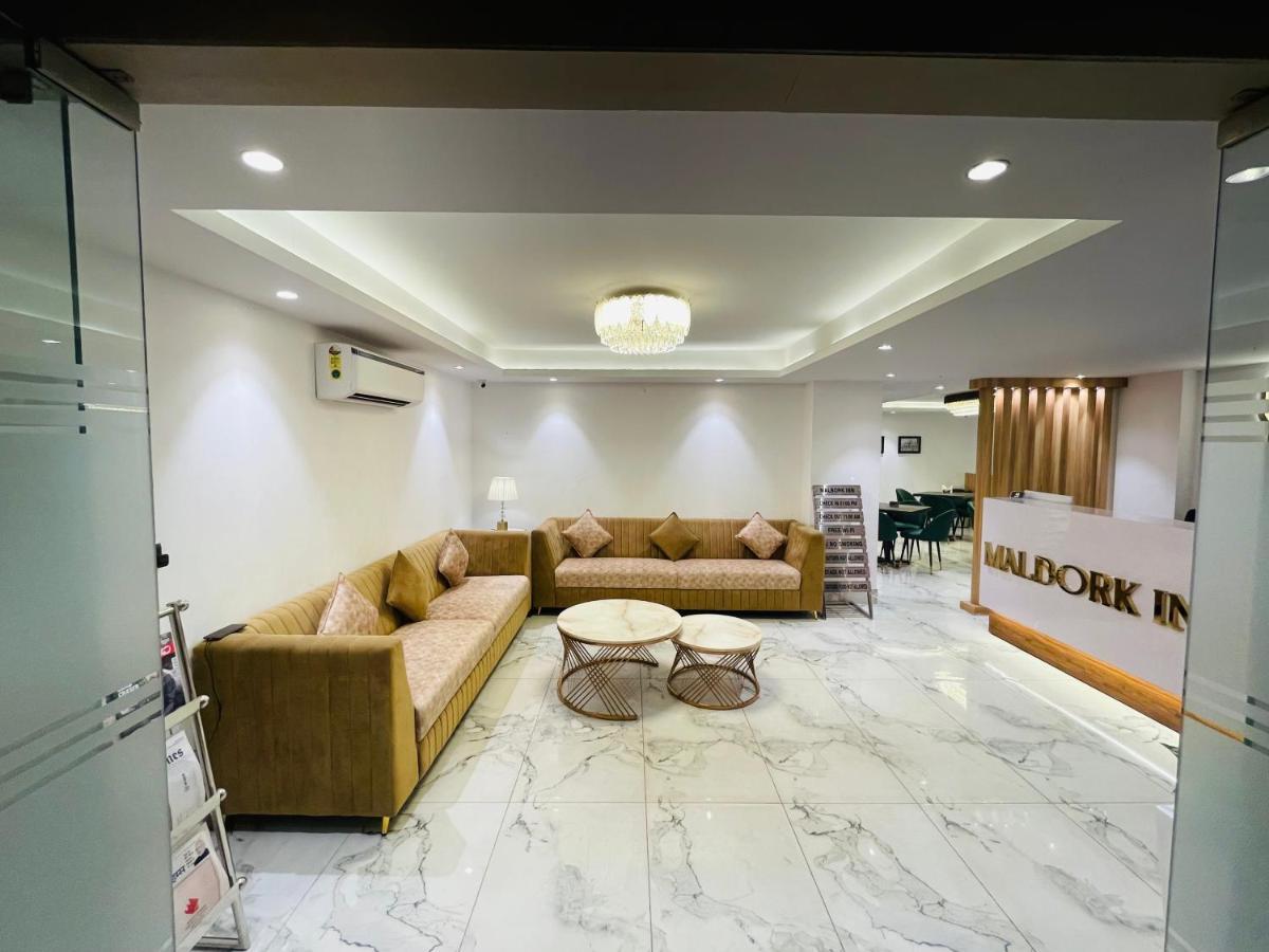 Hotel Malbork Inn @ Janakpuri Delhi  Ngoại thất bức ảnh